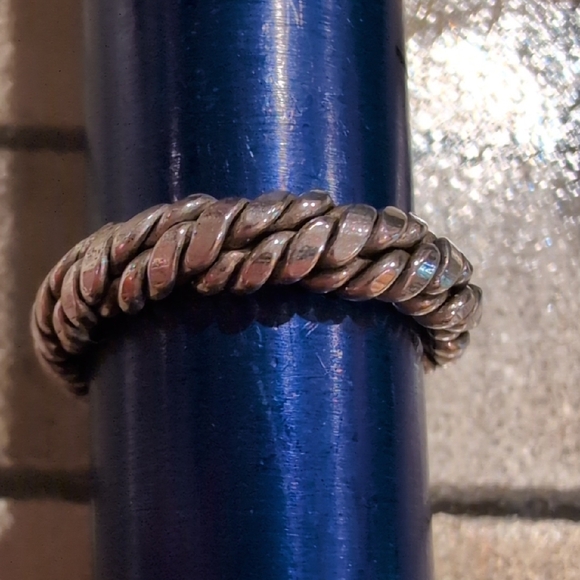 Sterling Silver Twisted Rope Ring - Picture 2 of 5